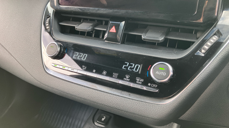 Toyota Corolla Petrol 1.8 VVT-i Hybrid Commercial Auto